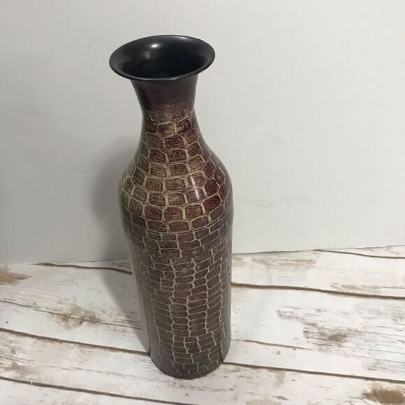 Maroon Dark Red Printed Vase Giraffe Cobblestone - Picture 1 of 9